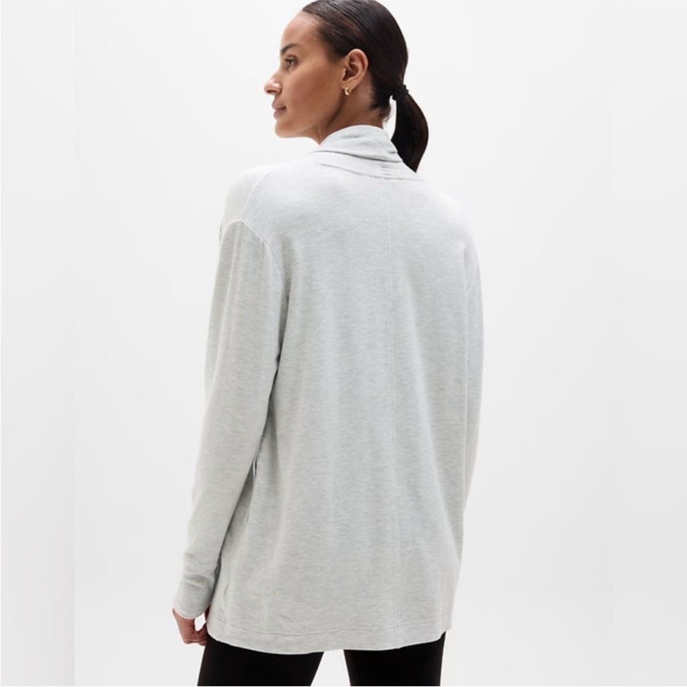 ATHLETA | Light Gray pranayama restore rib wrap - Picture 3 of 3